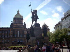 Прага. Памятник Вацлаву