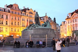 Прага. Памятник Яну Гусу