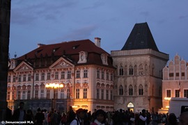 Прага. Дворец Гольц-Кинских и дом «У колокола»