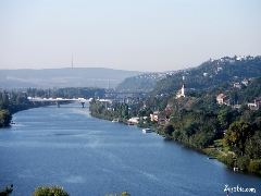 Прага. Вид на Влтаву с Вышеграда
